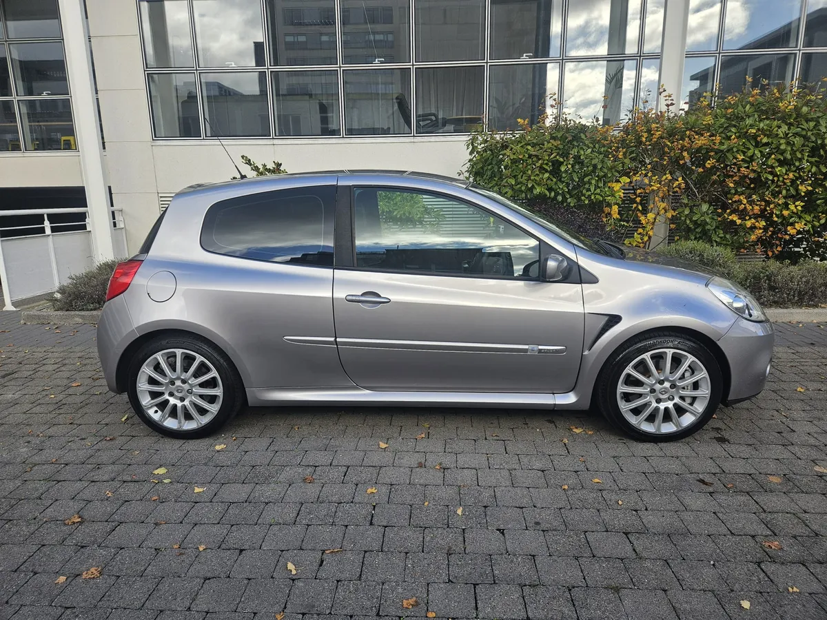 Renault Clio RS197 2008 Like New - Image 3