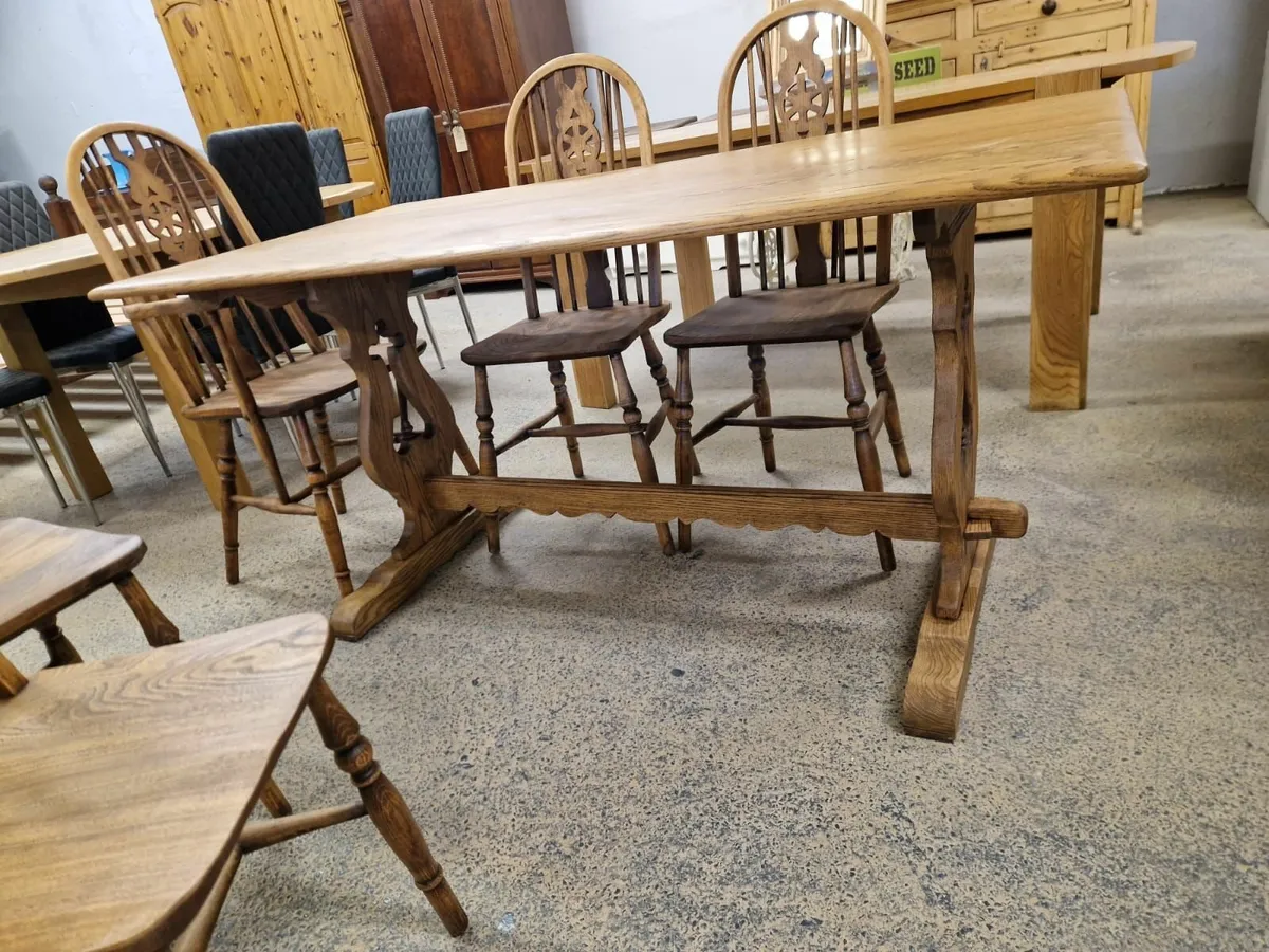 Vintage old charm oak table, 6 chairs - Image 2