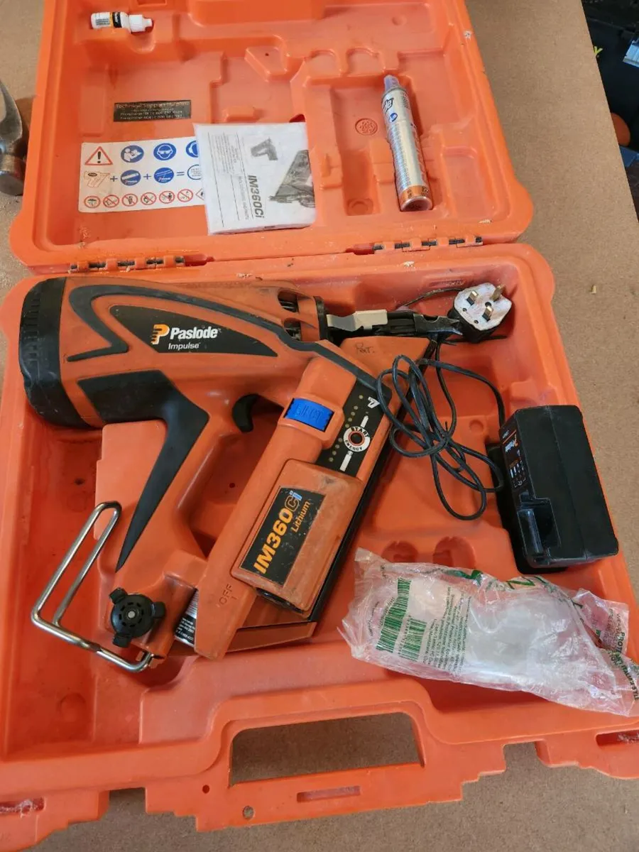 0aslode nail gun dewalt multy tool and deealt plan - Image 4