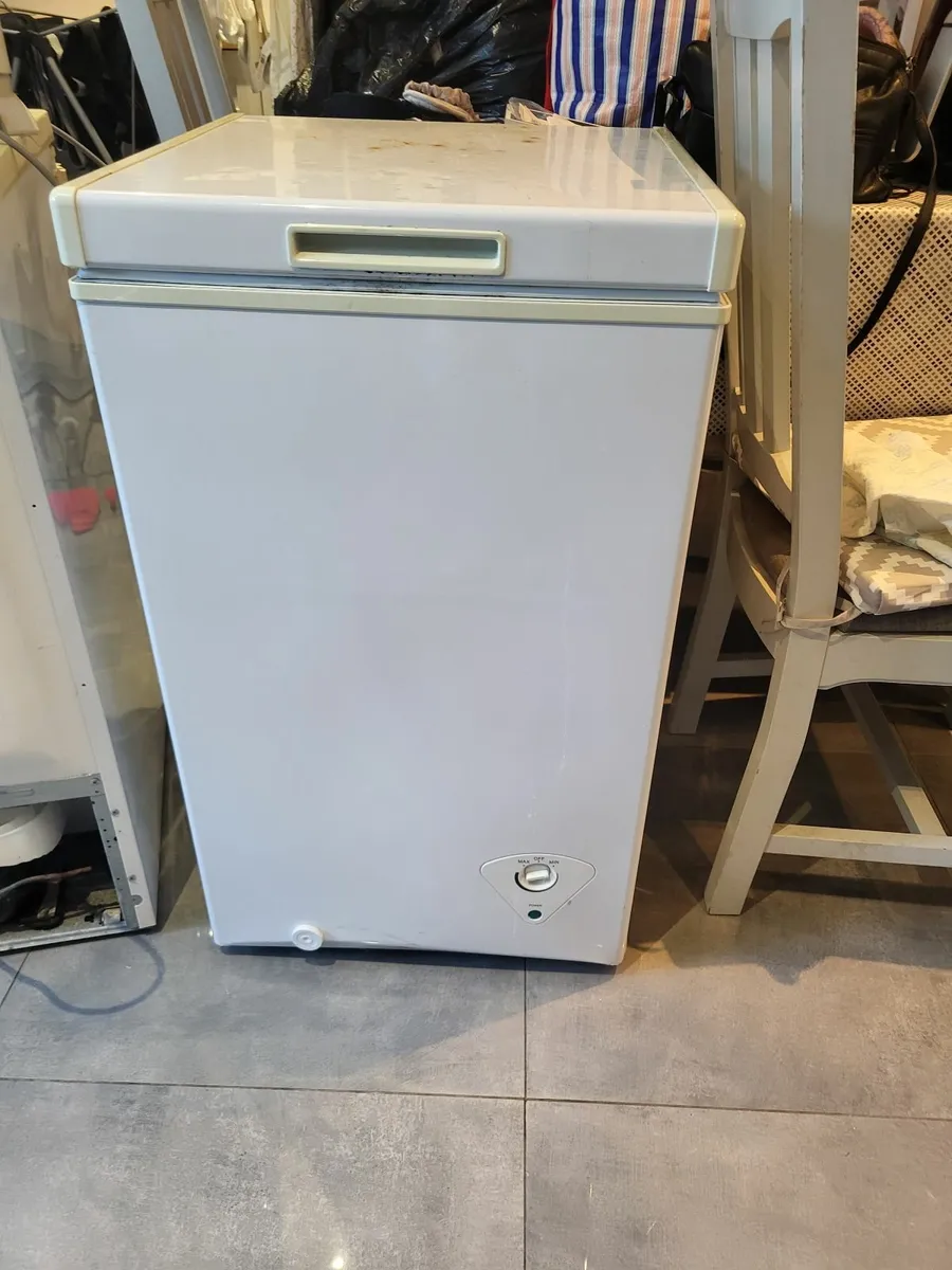 Under counter fridge & Box Freezer - Image 2