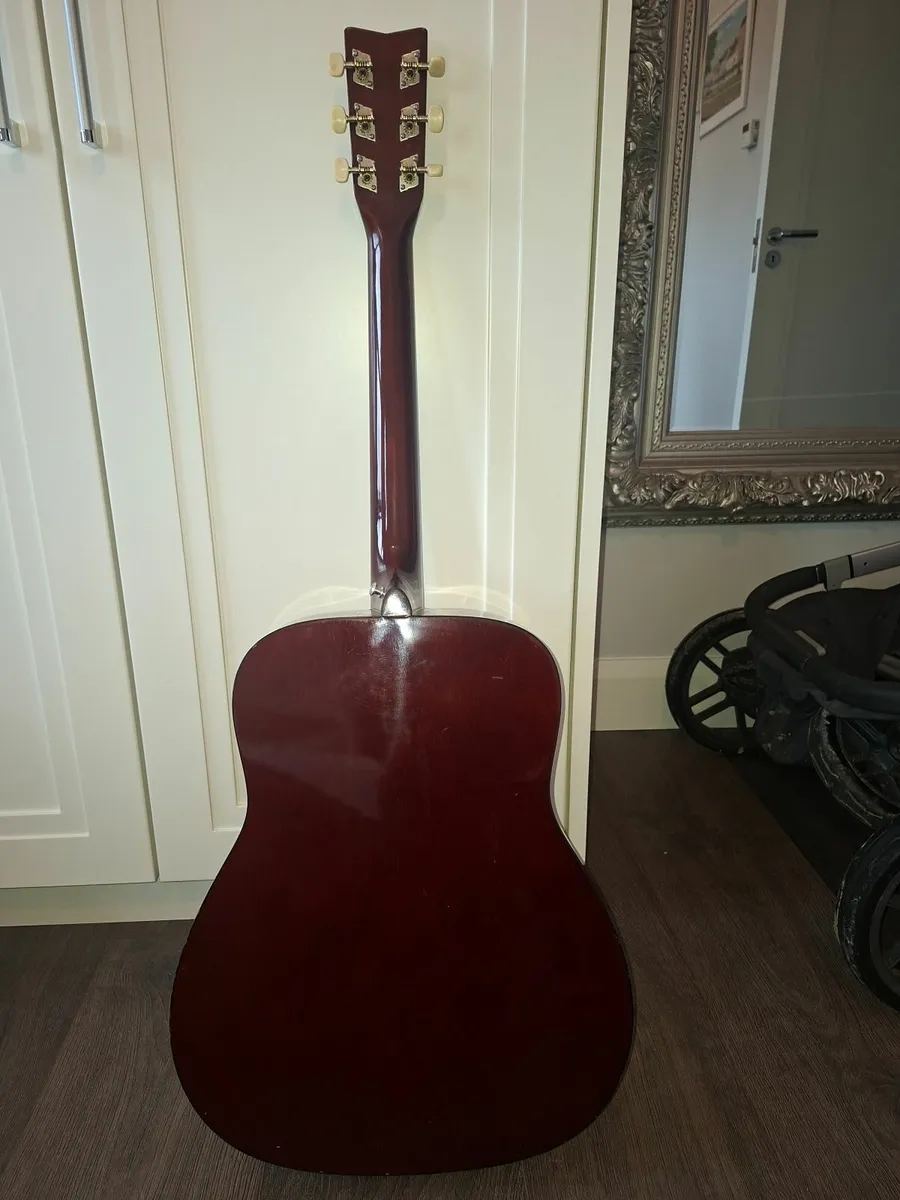 Acoustic Guitar - Image 4