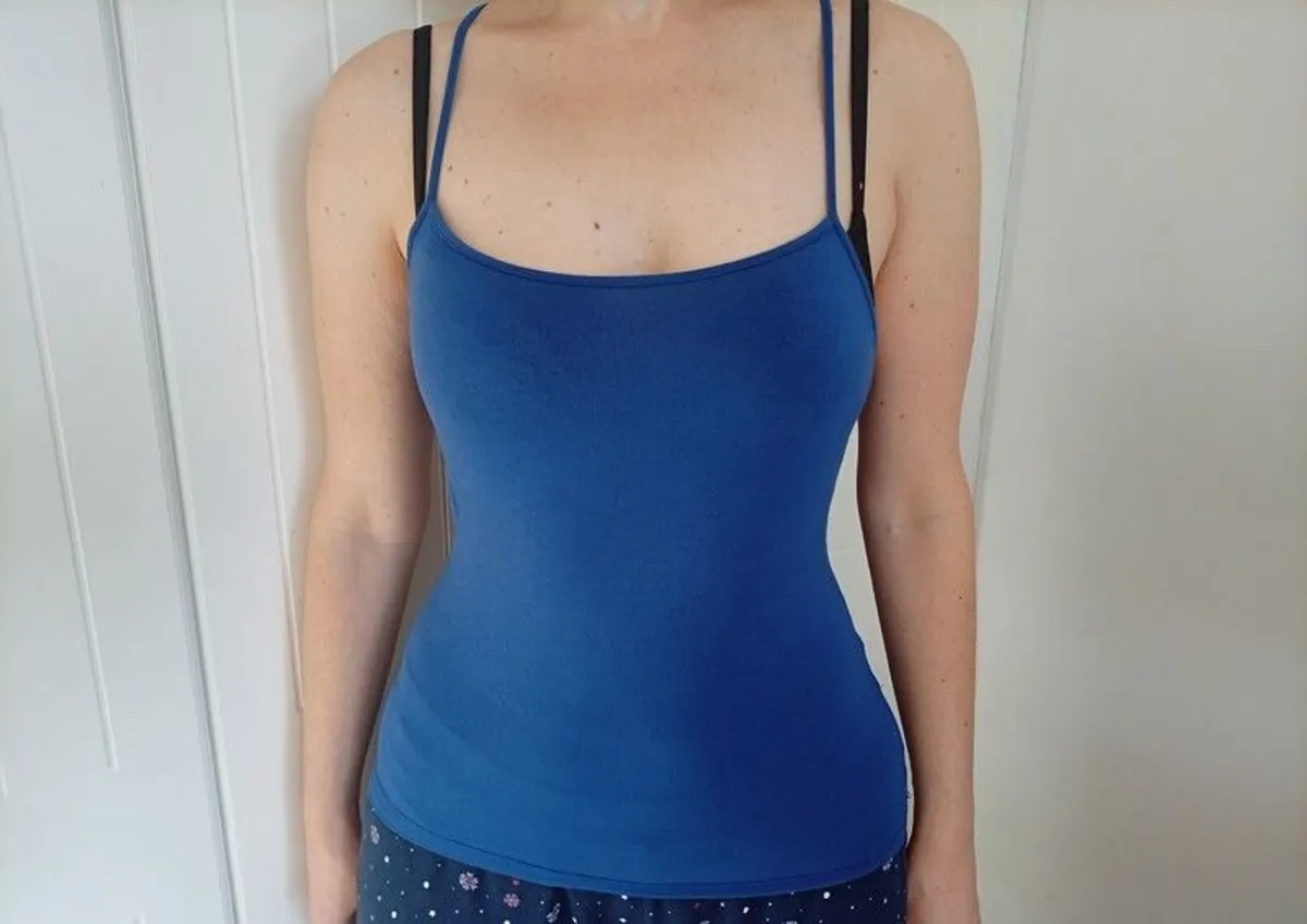 Sleveless Vest - Tank Top - Italian Brand - Image 1