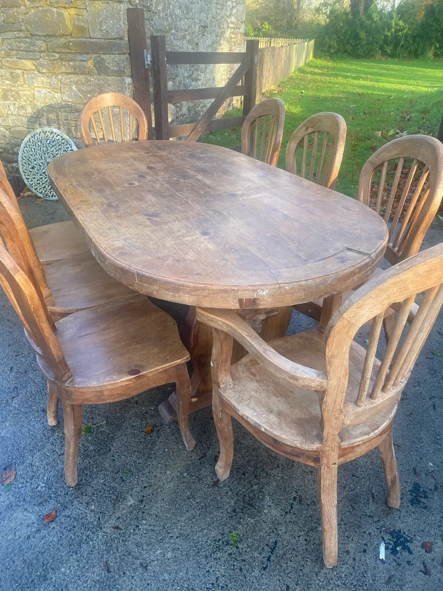 Solid pine dining table & chairs - Image 3