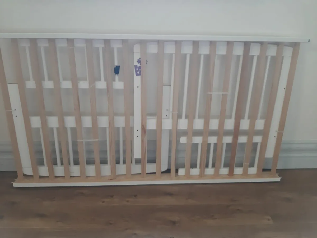 Toddler bed - Image 3