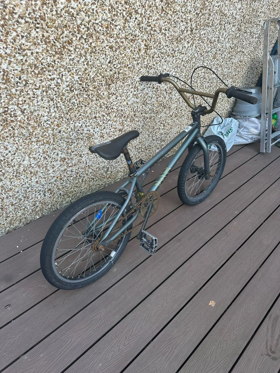 BMX - Image 3