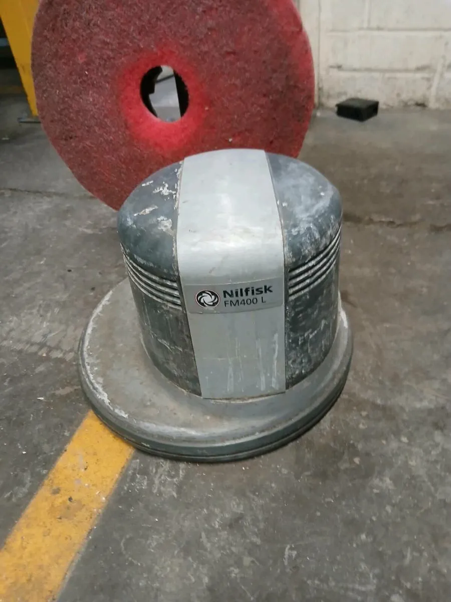 NILFISK FM 400L  BUFFER  ,SCRUBER, POLISHER - Image 2