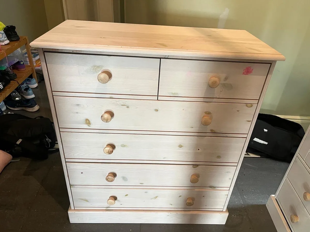 Toddler wardrobe and chest if drawer - Image 1