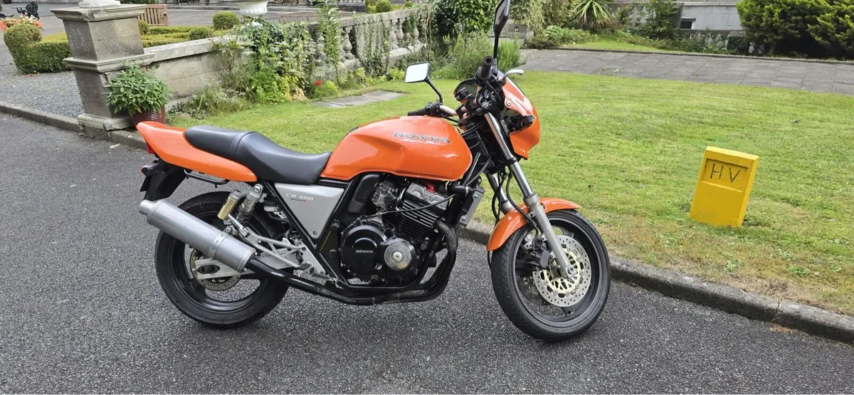 HONDA CB400F super 4 version R - Image 2
