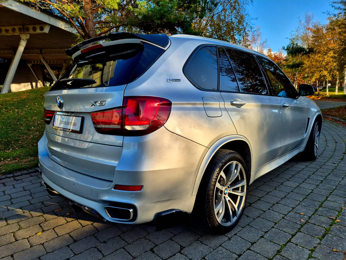 BMW X5 X-DRIVE M-SPORT INDIVIDUAL 12k EXTRAS - Image 2