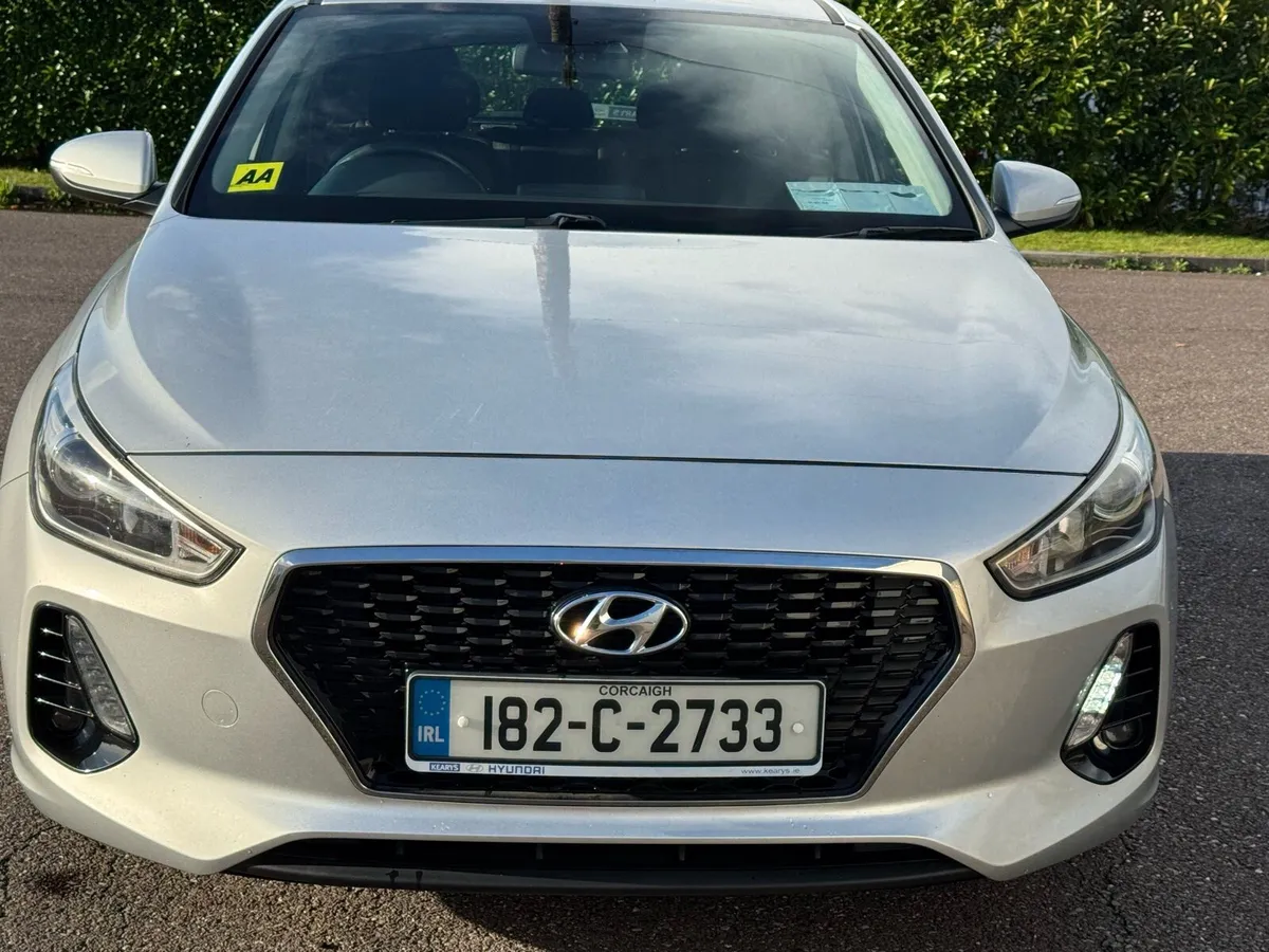 Hyundai I30, Deluxe 5DR,  Mint Condition, New NCT - Image 4