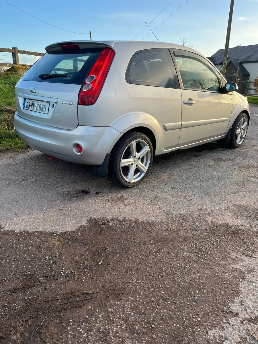 2008 mk6 1.25 fiesta ONO - Image 3
