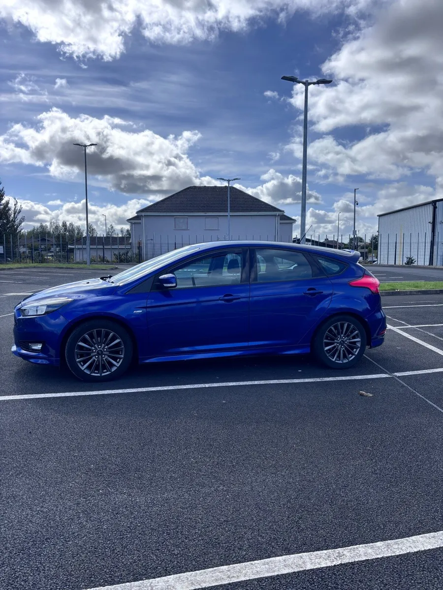 Ford Focus St Line - Image 4