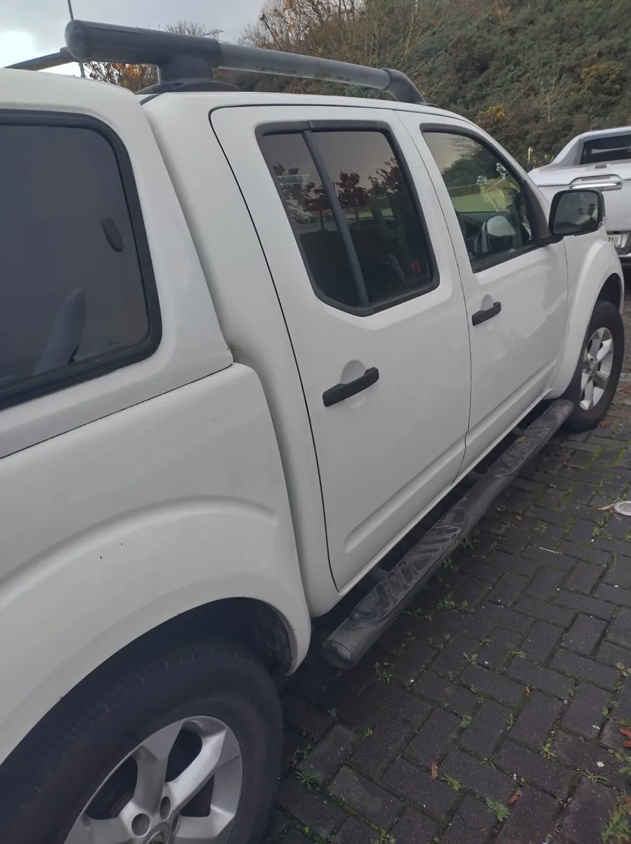 Nissan Navara 2012 - Image 2