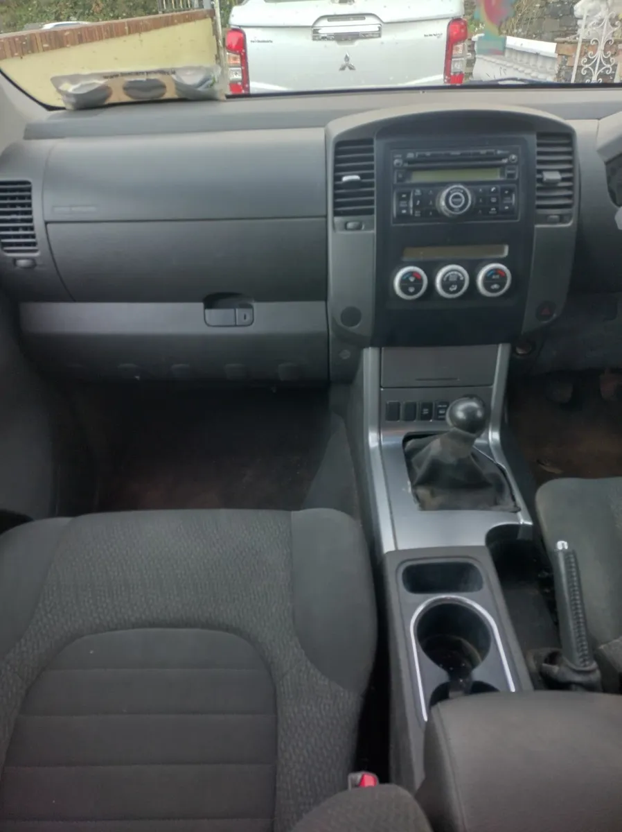 Nissan Navara 2012 - Image 4