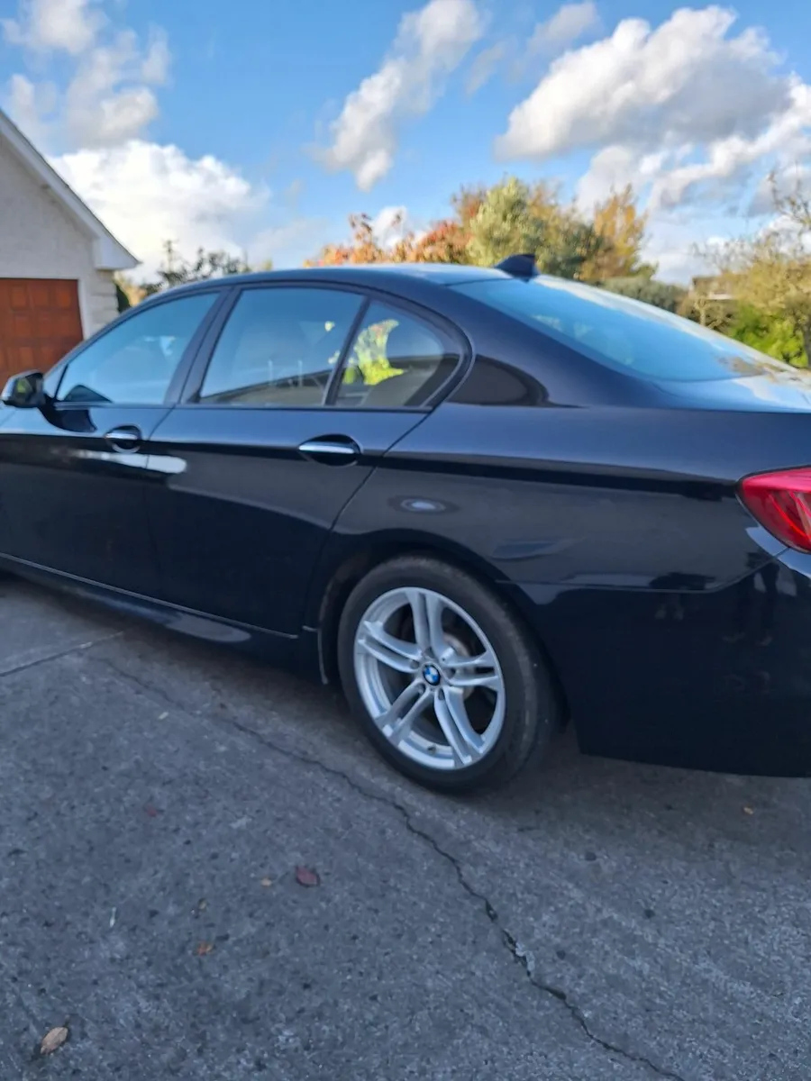 BMW 5-Series 2016 - Image 1
