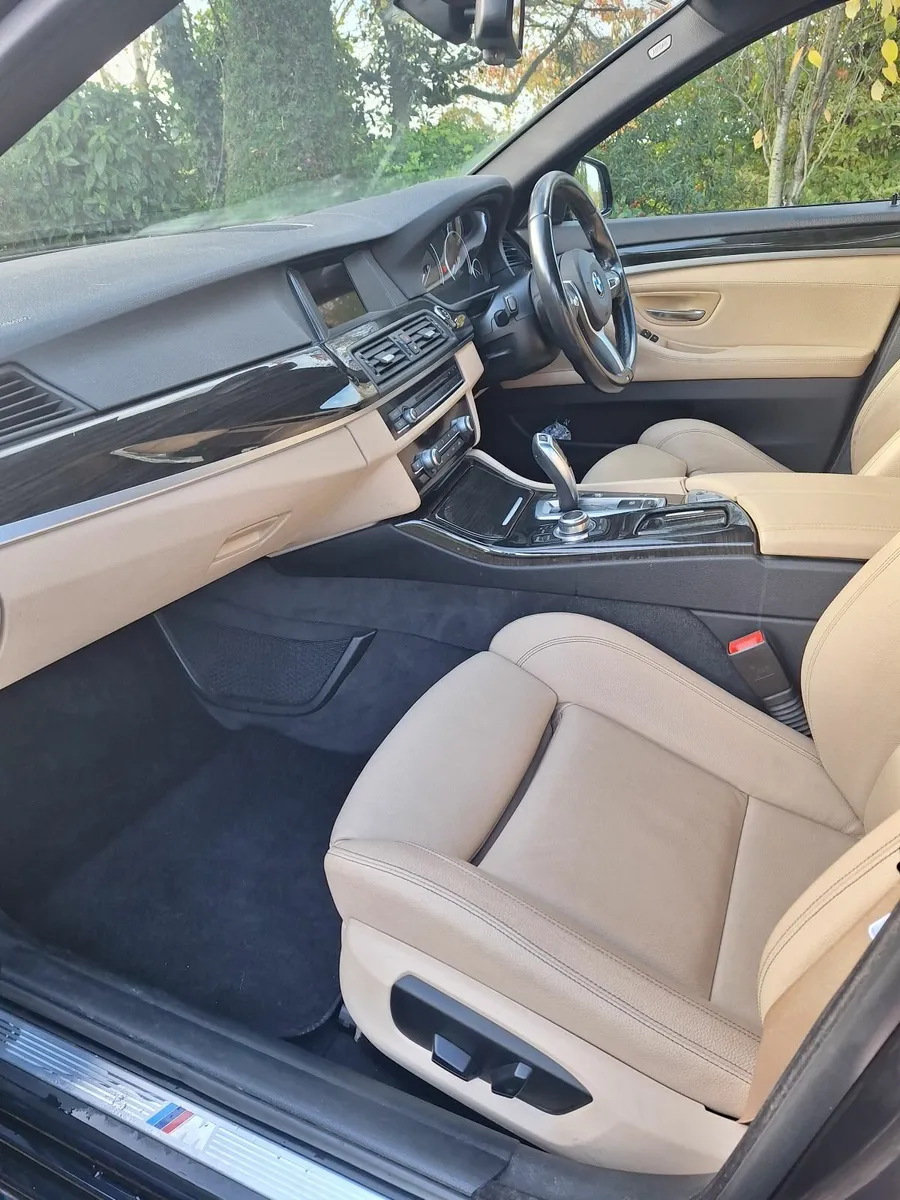 BMW 5-Series 2016 - Image 3