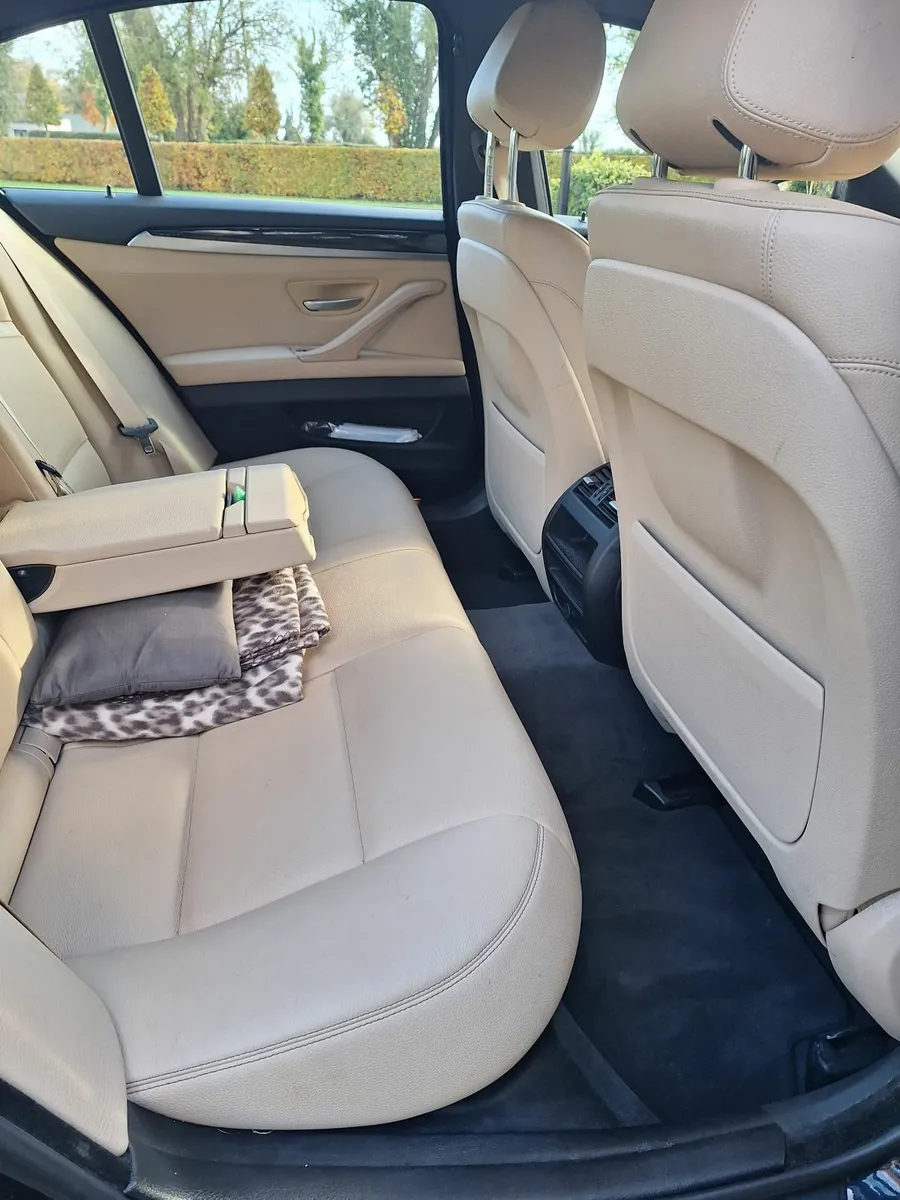 BMW 5-Series 2016 - Image 4