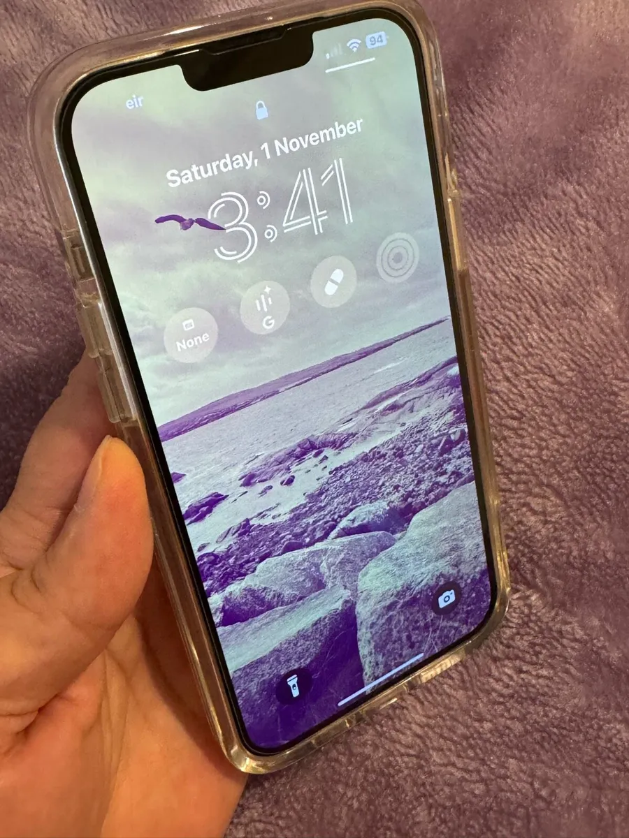 iPhone 13 Pro Max silver 128 gb Mint Condition - Image 1