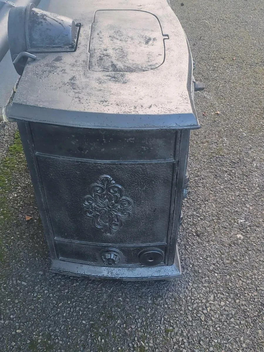 Waterford Stanley stove for sale.. - Image 4