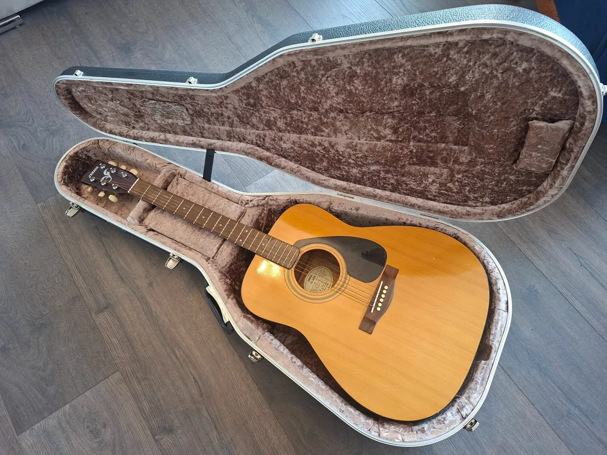 Acoustic Guitar - Image 1