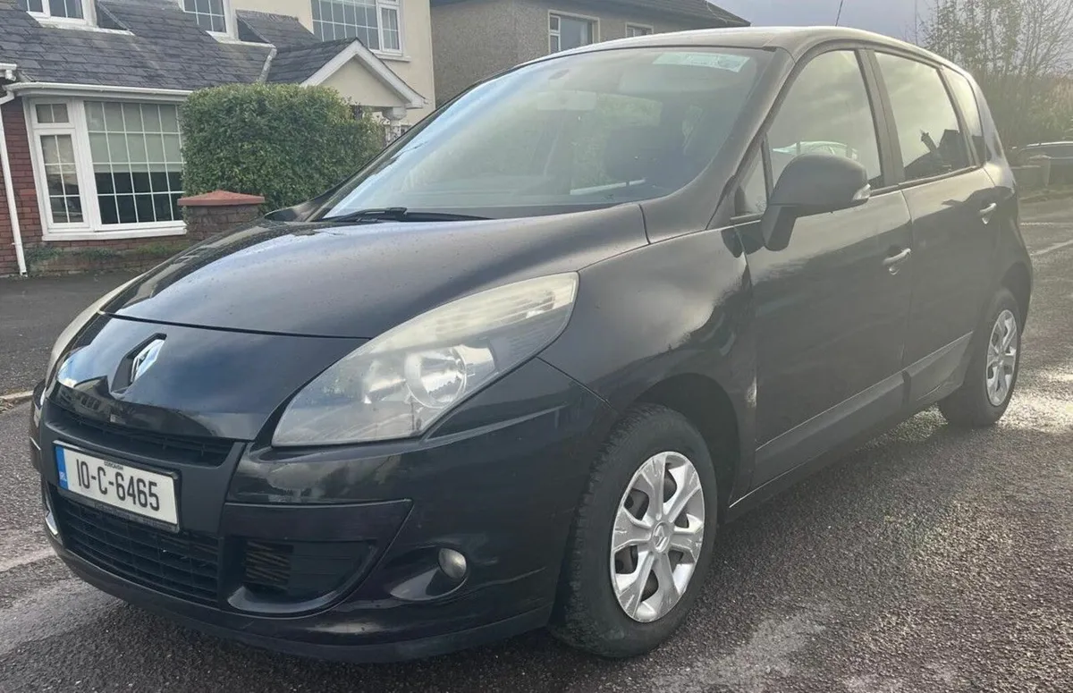 Renault Scenic 2010 - Image 1