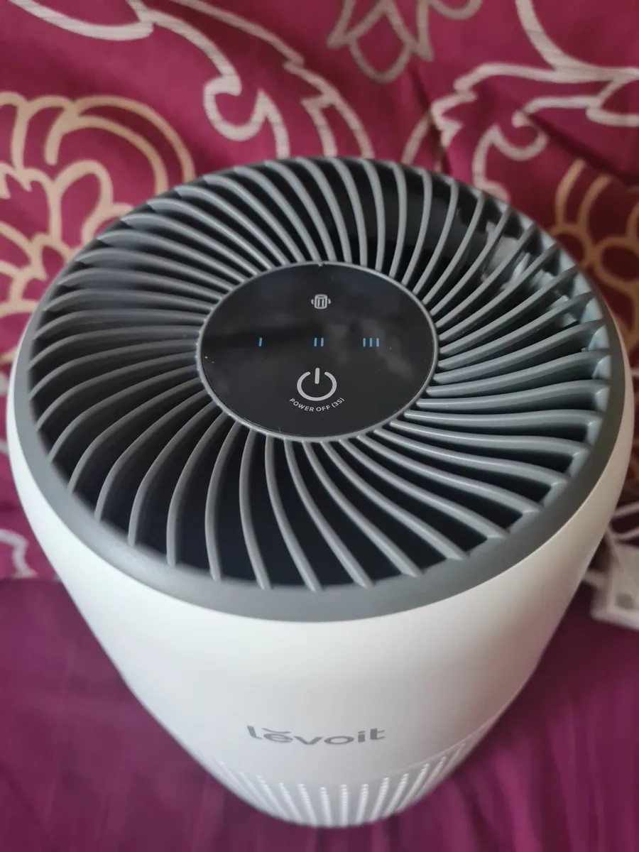 Air purifier - Image 1