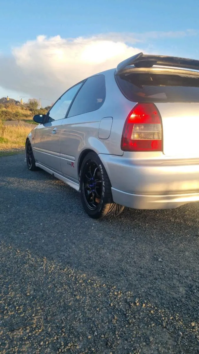 Honda Civic B16A Sir - Image 2