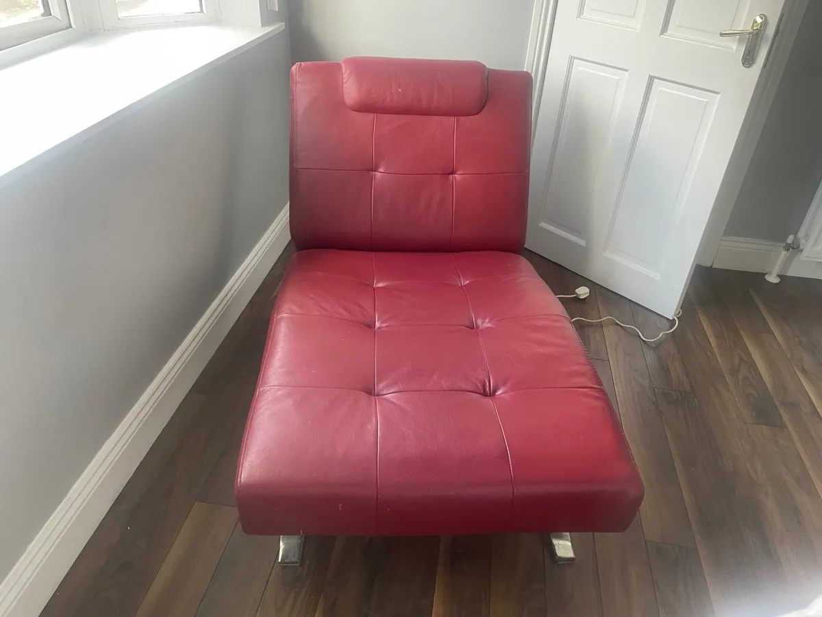 Lounge chair - Image 2