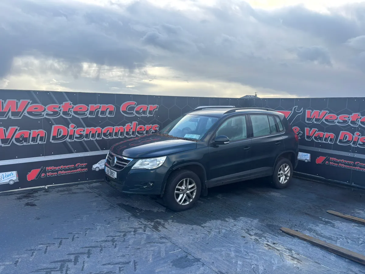 2011 Volkswagen Tiguan 2.0 tdi for dismantling