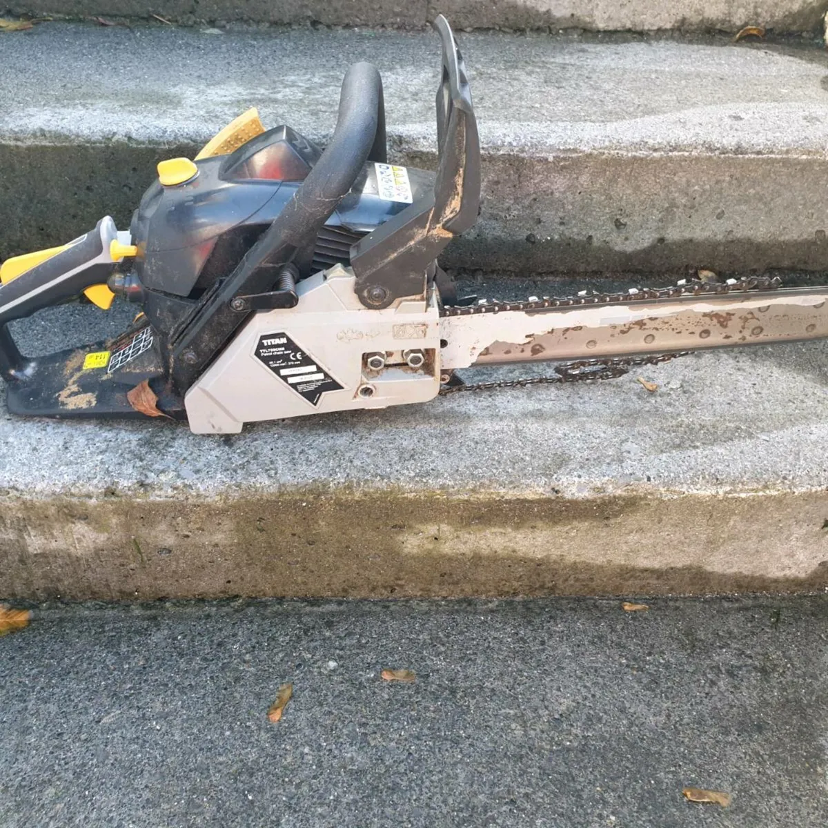 PETROL CHAINSAW - Image 2