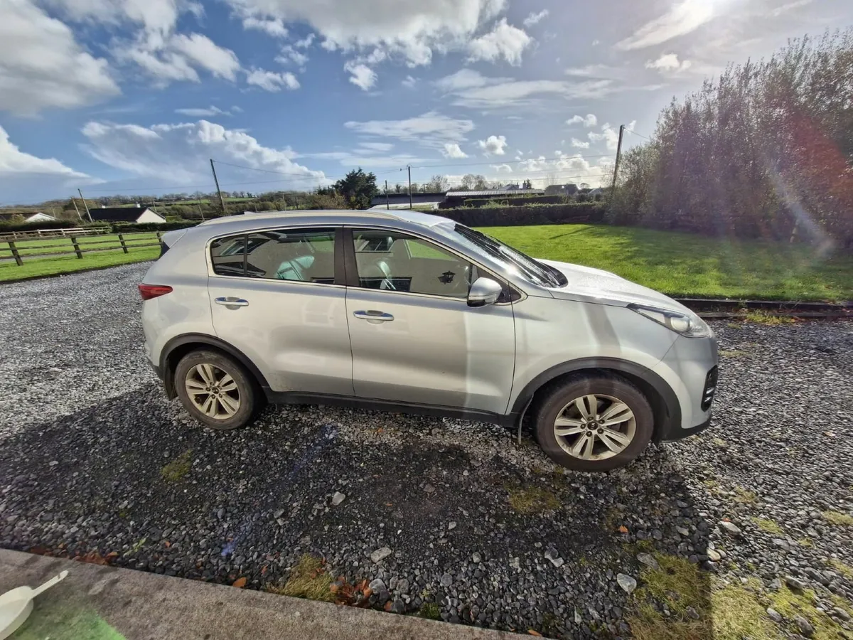 Kia Sportage 2016 - Image 2