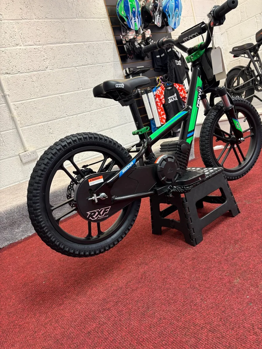 Revvi 16" Electric Bike Kids Balance Bike - Image 3