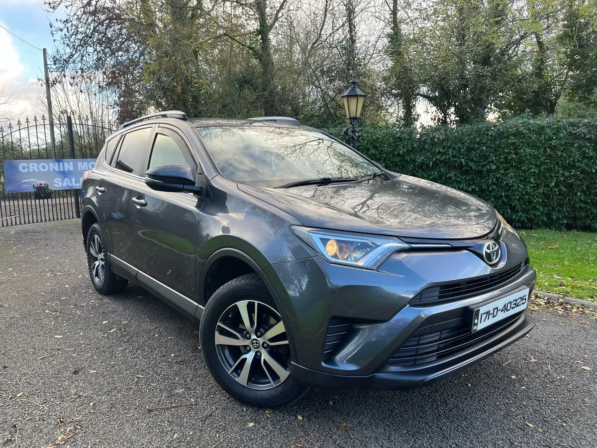 Toyota RAV4 2.0 d4d Luna 2017  Full  leathers - Image 3