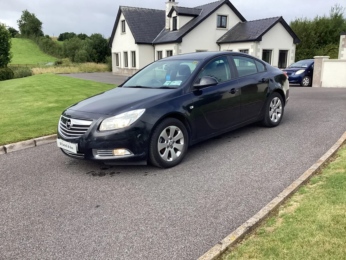2013 Opel Insignia Black - Image 3