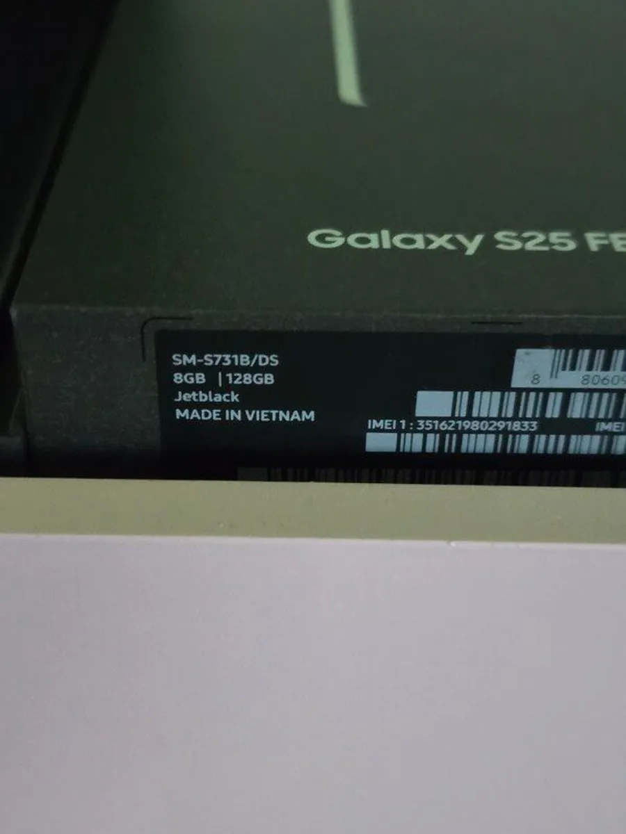 Samsung S25 FE Jet Black 128GB 8GB Brand New Samsung Warranty - Image 3