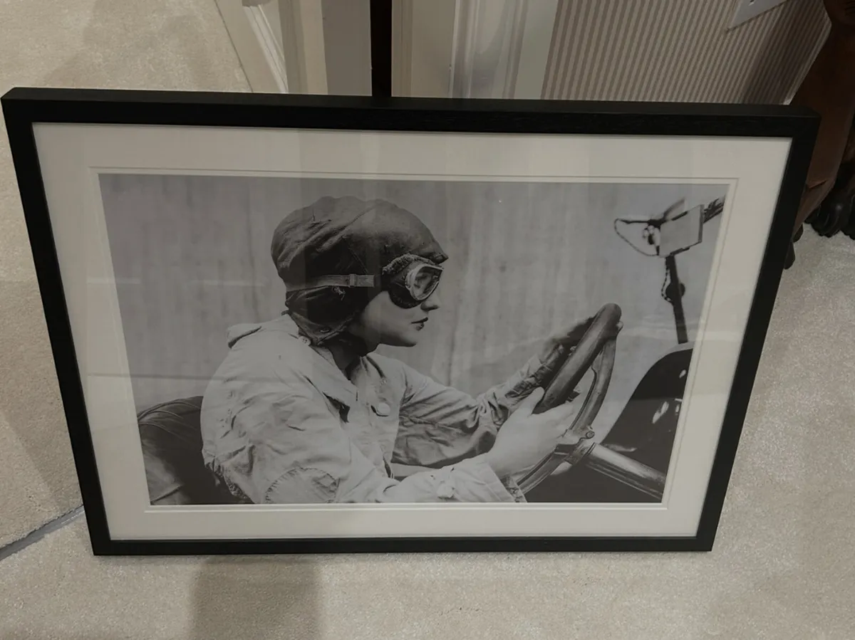 Prints Black & White - Image 1