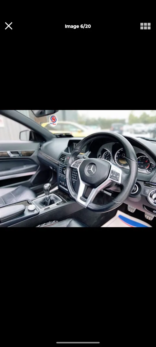 Mercedes Benz E250 Convertible - Image 4