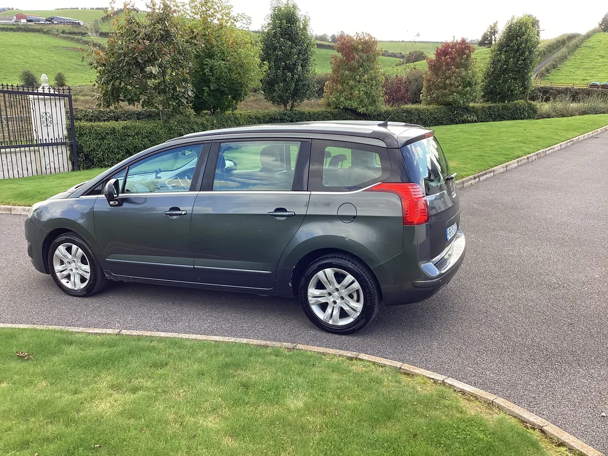 2015 Peugeot 5008 Diesel - Image 3