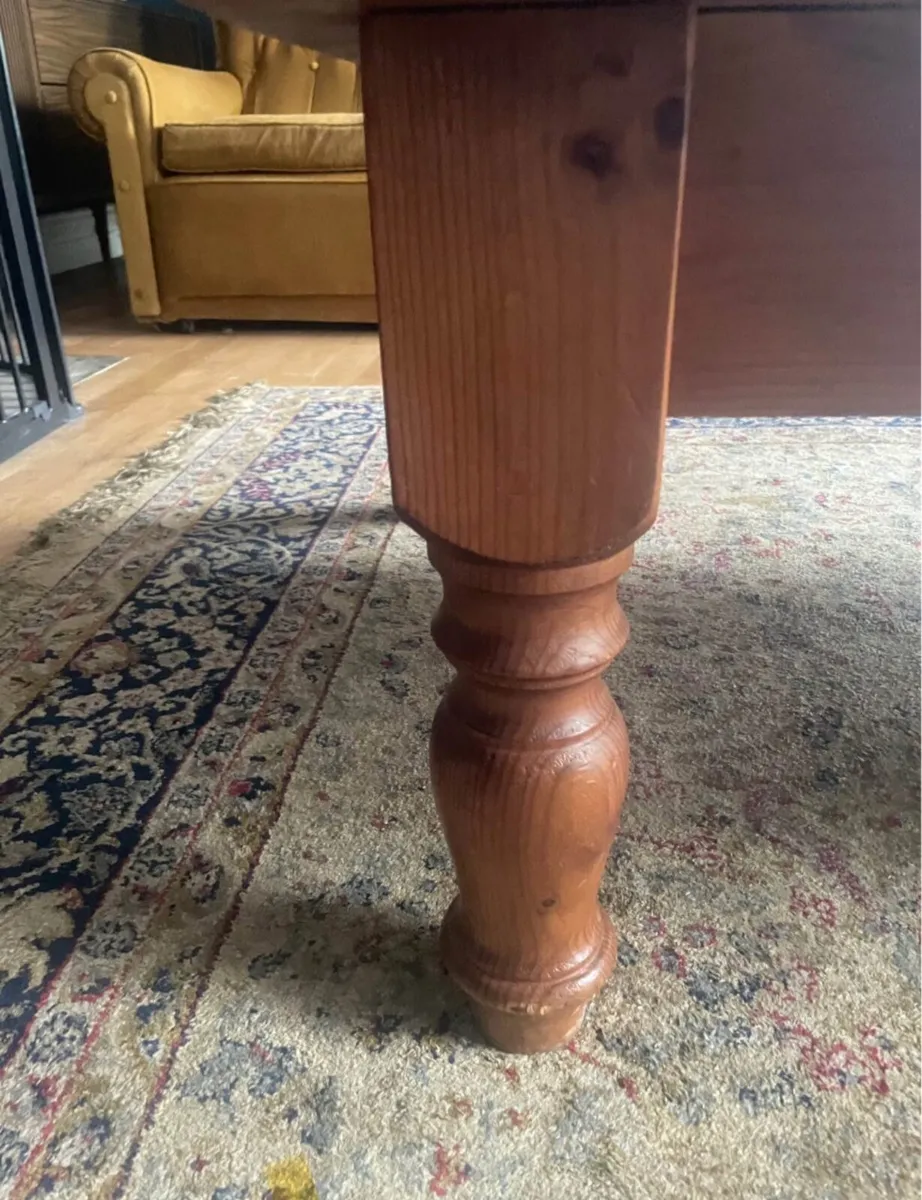 Handmade bespoke large pine coffee table - Image 3