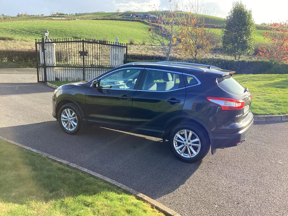 2017 Nissan Qashqai Diesel - Image 4