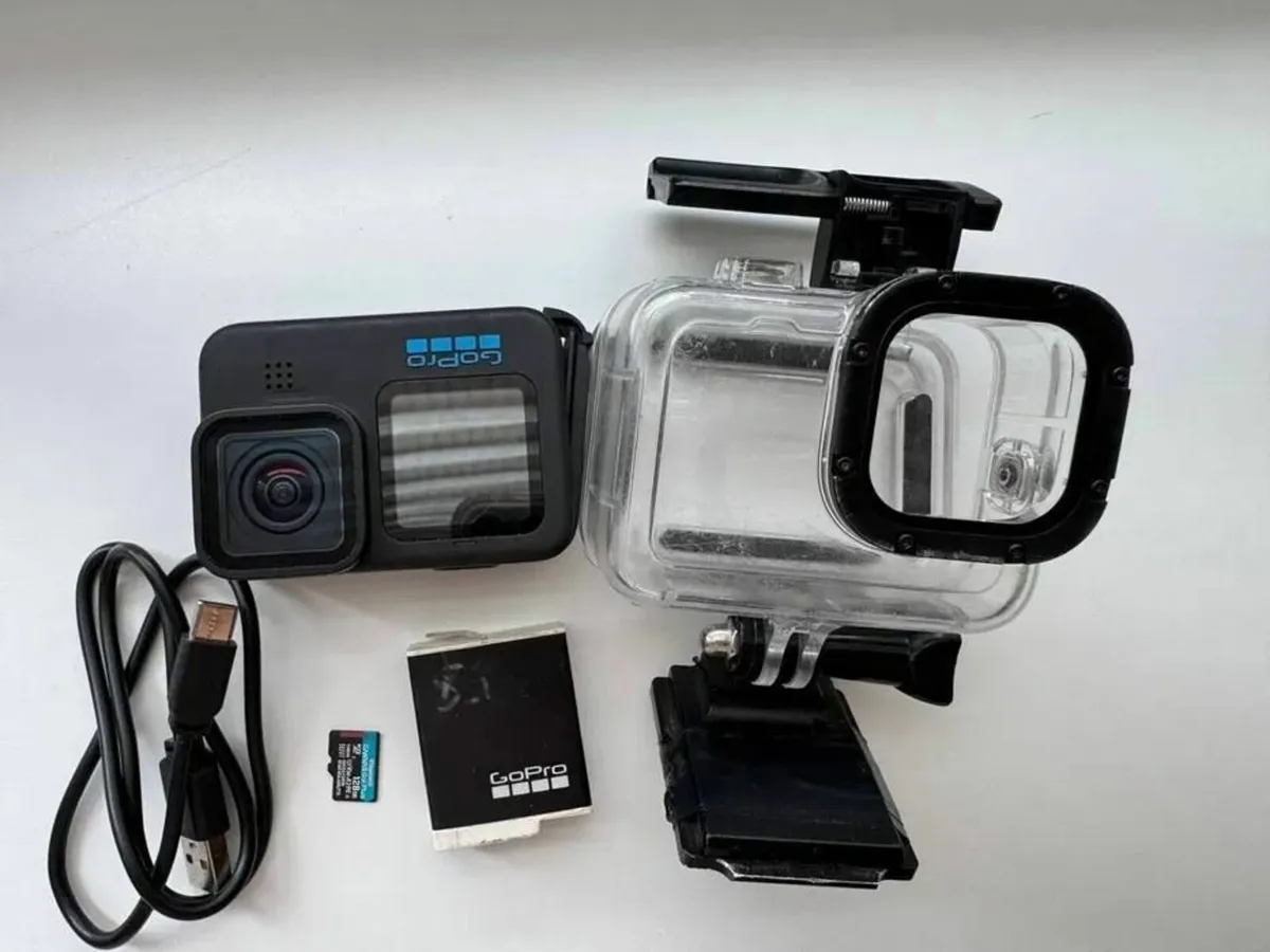 GoPro 11 - Image 1