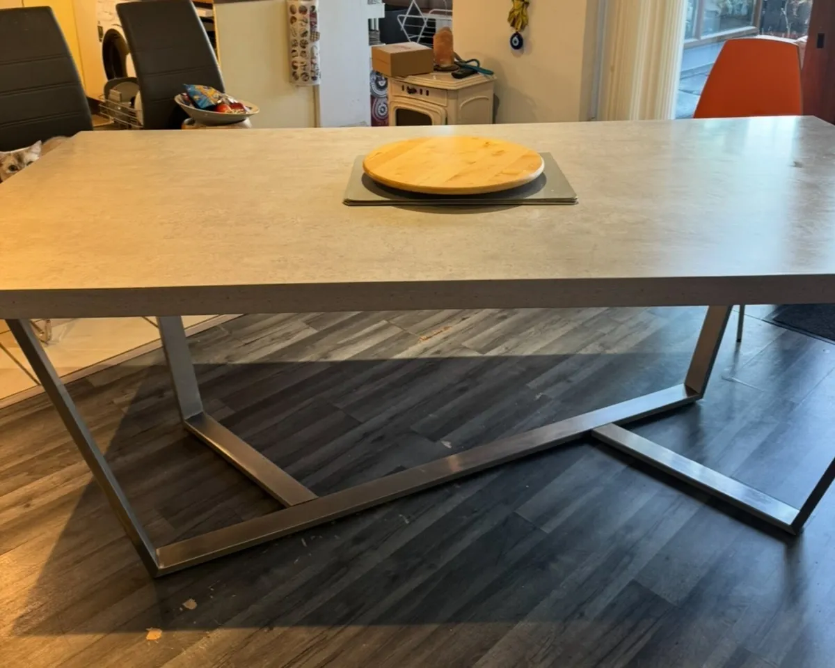 Light Grey Marble Effect - Image 1