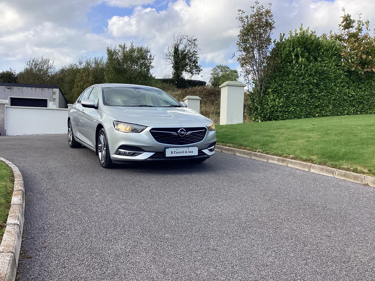 2021 Opel Insignia diesel - Image 1