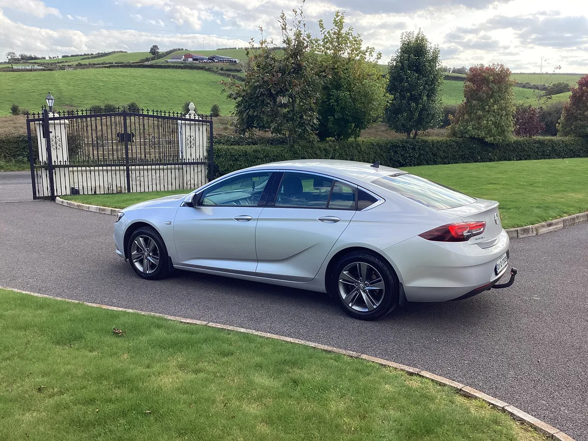 2021 Opel Insignia diesel - Image 4