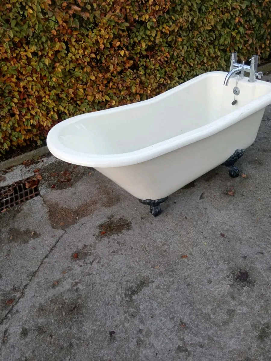 Free standing bath - Image 2