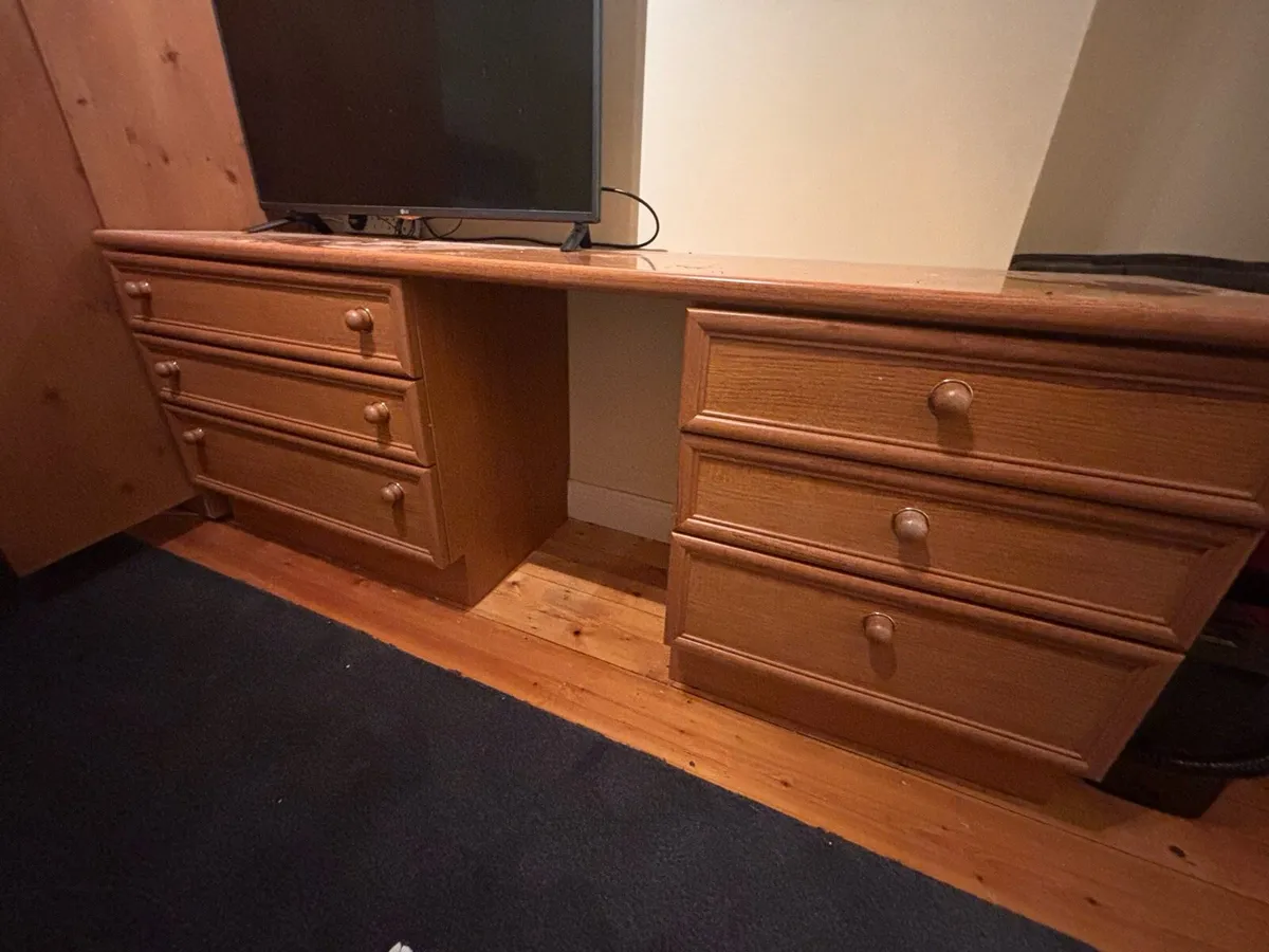 Drawer storage / dressing table - Image 1