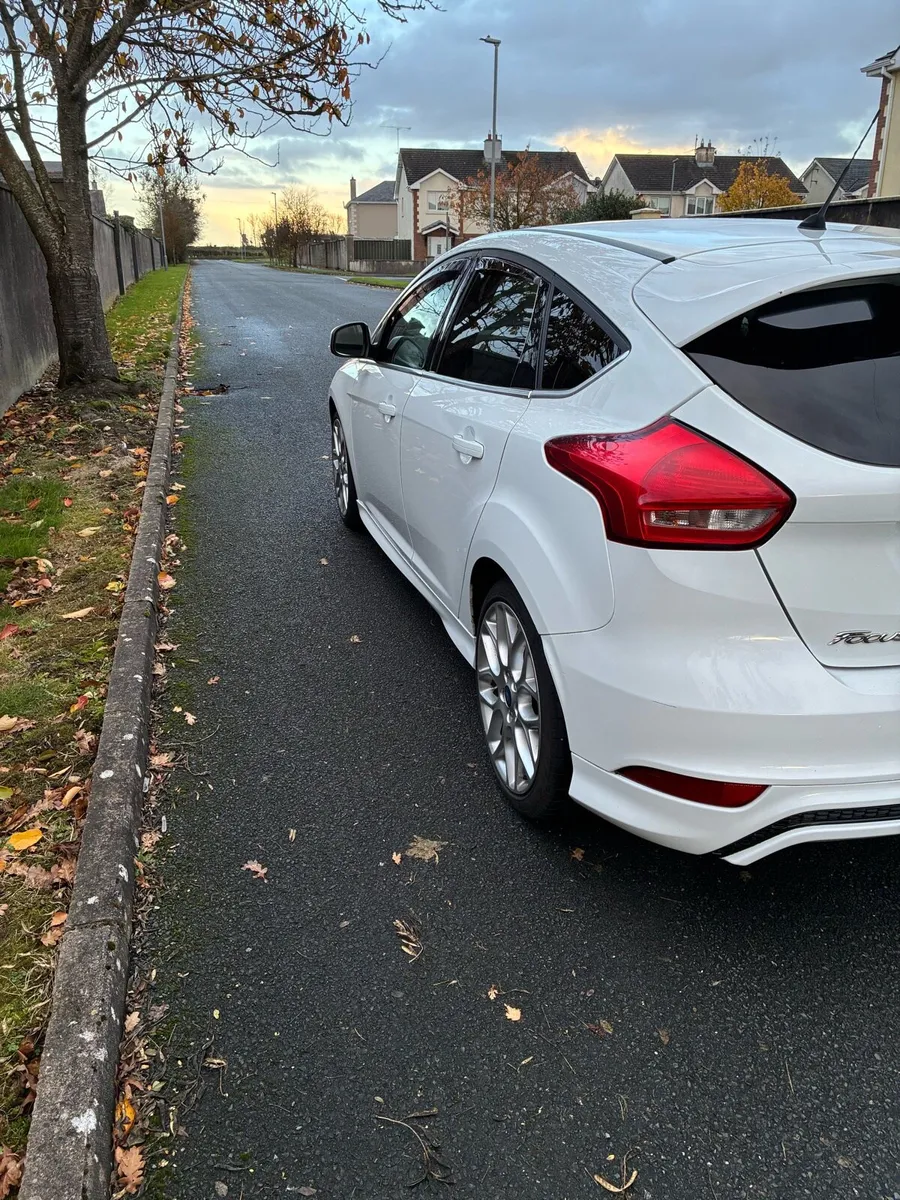 Ford Focus 1.5 TDCI Zetec S - NCT 01-28 - Image 4