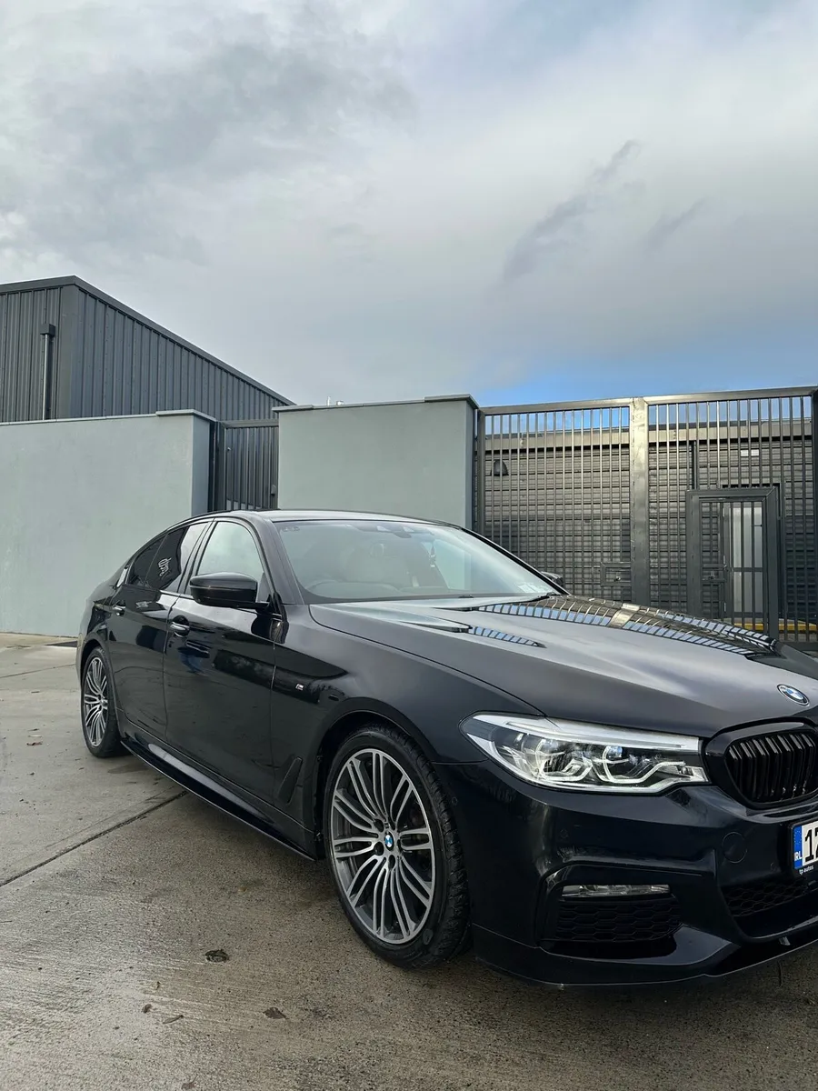 BMW 5 Series G30 520d M sport (Very high spec) - Image 4