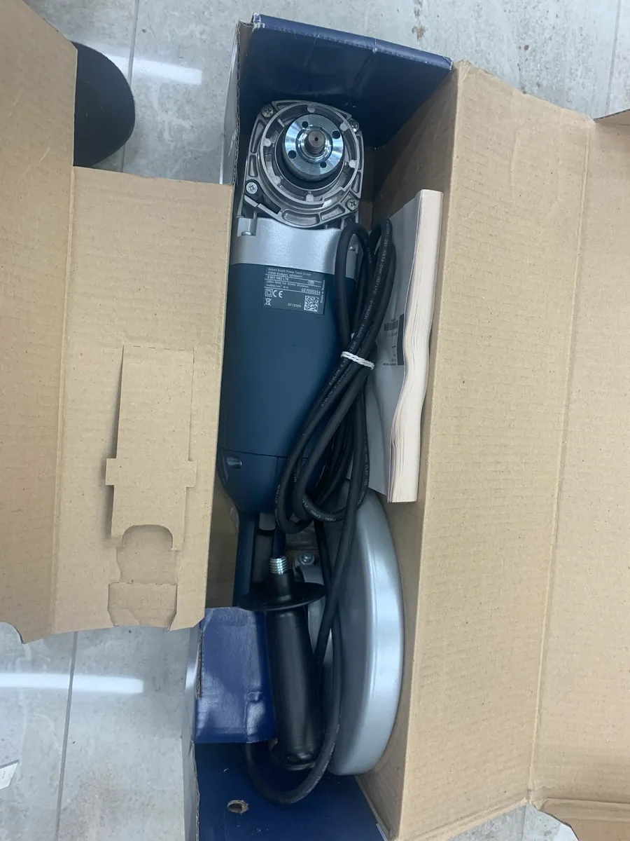 Bosch Professional Angle Grinder - Image 4
