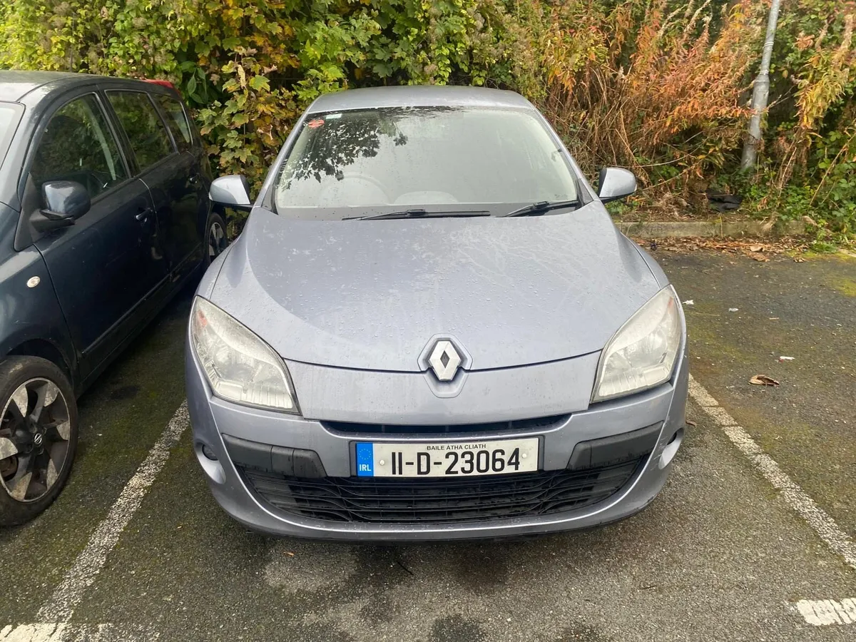 2011 Renault Megane Parts or Sell Complete - Image 1